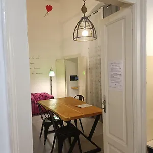 Dimora Ateneo - Nel Centro Della Citta Apartament