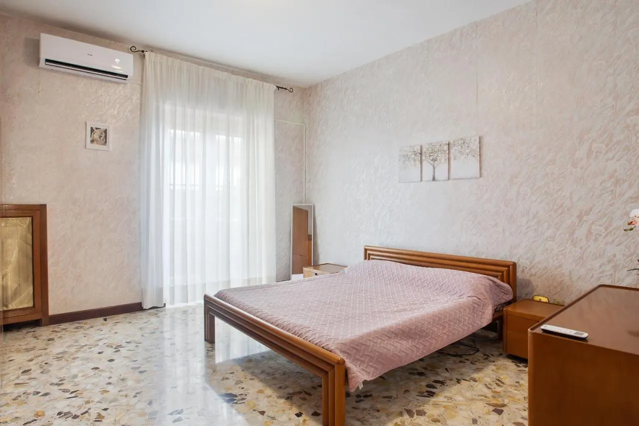 Apartment Pane & Pomodoro Beach Roomy Flat Bari Italy